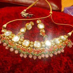 Handmade Kundan Chocker Necklace and Earrings Set